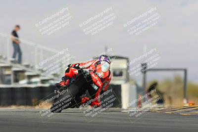 media/Mar-01-2025-Race Pace (Sat) [[ebf7b6e548]]/17-Vested (Turn 16) 210pm/